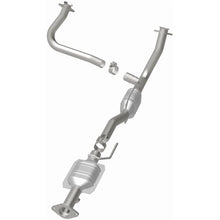 Load image into Gallery viewer, MagnaFlow Conv DF 96-97 Ford Aerostar 4.0L
