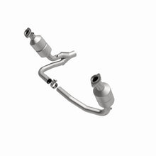 Load image into Gallery viewer, MagnaFlow Conv DF 04 Dodge Dakota 6 3.7L 4WD
