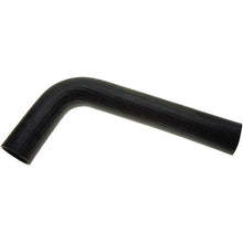 Load image into Gallery viewer, Gates 94-99 International/Navistar 4900 Diesel Lower - Pipe To Rad. Molded Coolant Hose
