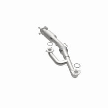 Load image into Gallery viewer, Magnaflow 2016 Honda Odyssey 3.5L Direct Fit Converter
