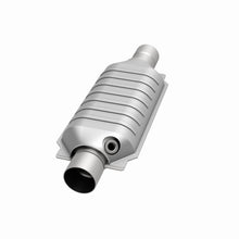 Load image into Gallery viewer, MagnaFlow Conv Univ 2.5 Single O2 Boss
