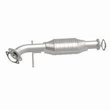 Load image into Gallery viewer, MagnaFlow Conv DF 02-05 Sedona 3.5L Rear
