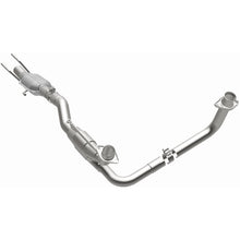 Load image into Gallery viewer, Magnaflow 92-95 Ford E-150 5.0L Direct Fit Converter
