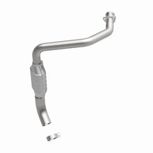 Load image into Gallery viewer, MagnaFlow Conv DF 99 GM Express Van DS 5.7L
