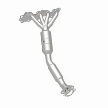 Load image into Gallery viewer, Magnaflow 08-10 Ford Focus 2.0L Direct Fit Converter
