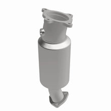 Load image into Gallery viewer, MagnaFlow California Grade CARB Compliant Converter Direct-Fit 05-09 Audi A4 / A4 Quattro
