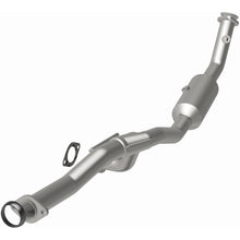 Load image into Gallery viewer, MagnaFlow Converter Direct Fit California Grade 07-08 Ford Ranger 3.0L
