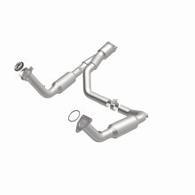 Load image into Gallery viewer, MagnaFlow Conv Direct Fit 07-09 Chevy Trailblazer SS 6.0L V8
