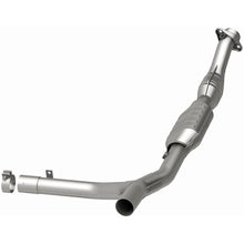 Load image into Gallery viewer, MagnaFlow Conv DF 01 Ford Trucks 5.4L
