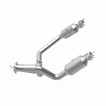 Load image into Gallery viewer, MagnaFlow 19-24 Ram 1500 5.7L OEM Grade Federal/EPA Compliant Direct-Fit Catalytic Converter
