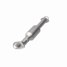Load image into Gallery viewer, Magnaflow Converter DF 05-11 Toyota Tacoma 4.0L
