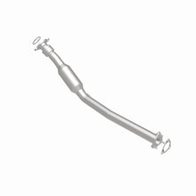 Load image into Gallery viewer, Magnaflow 07-09 Chevrolet Equinox 3.4L Direct Fit Converter
