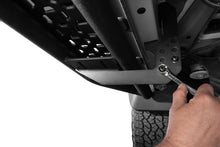 Load image into Gallery viewer, RealTruck 24-26 Toyota Tacoma XtraCab Growler Sport Running Boards - Textured Black
