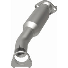 Load image into Gallery viewer, Magnaflow 04-06 Toyota Sienna 3.3L Direct Fit Converter
