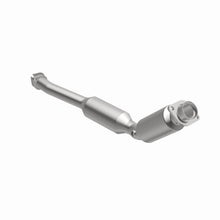 Load image into Gallery viewer, Magnaflow 03-11 Ford Crown Victoria 4.6L Direct Fit Converter
