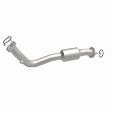 Load image into Gallery viewer, Magnaflow 13-15 Toyota RAV4 2.5L Direct Fit Converter
