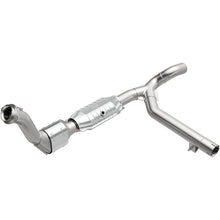 Load image into Gallery viewer, MagnaFlow Conv DF 99-00 Expedition 4.6 2WD PS
