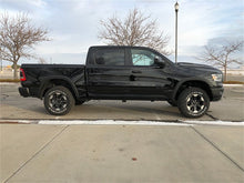 Load image into Gallery viewer, Tuff Country 19-23 Ram 1500 Rebel 4wd 2.5in Lvl Kt Frt w/Ball Joint Up Cntrl Arms (No Shocks) Leveling Kits Tuff Country   
