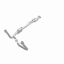 Load image into Gallery viewer, MagnaFlow Conv DF 96-97 Ford Aerostar 4.0L
