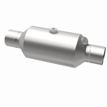 Load image into Gallery viewer, Magnaflow 2.00 w/dual O2 5in. Spun Universal Converter

