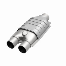 Load image into Gallery viewer, MagnaFlow Conv Universal 2.5/2 Single/Dual
