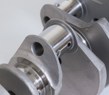 Load image into Gallery viewer, Eagle Chevrolet LS7 4.375in Stroke 1.889in Rod Journals 58T Reluctor Forged 4340 Steel Crankshaft Eagle
