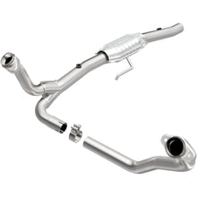 Load image into Gallery viewer, MagnaFlow Conv DF 00-03 Dakota 4.7L 2WD
