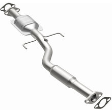 Load image into Gallery viewer, MagnaFlow Conv DF 5/00-01 Mitsubishi Eclipse 2.4L Rear / 99-5/00 Galant 2.4L Rear (49 State)
