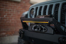Load image into Gallery viewer, DV8 Offroad 20in Halo Elite Single Row Light Bar with Accent Light - White/Amber
