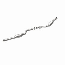 Load image into Gallery viewer, MagnaFlow Conv DF 98-02 Mercedes E320 3.2L
