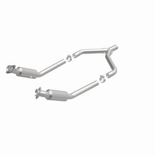 Load image into Gallery viewer, Magnaflow 05-06 Ford Mustang 4.0L Direct Fit Converter
