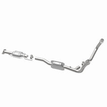 Load image into Gallery viewer, MagnaFlow Conv DF 96-97 Ford Aerostar 4.0L
