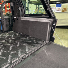 Load image into Gallery viewer, Photo - lifestyle view
