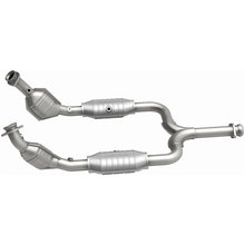 Load image into Gallery viewer, MagnaFlow Conv DF 99-04 Ford Mustang 3.8L
