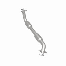 Load image into Gallery viewer, Magnaflow 13-17 Lexus LX570 5.7L Direct Fit Converter
