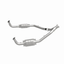 Load image into Gallery viewer, MagnaFlow Conv DF 94-95 Disc./Defender 3.9L
