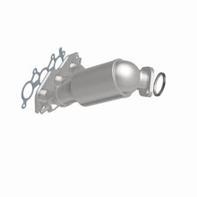 Load image into Gallery viewer, Magnaflow 11-15 Toyota Sienna 3.5L Direct Fit Converter

