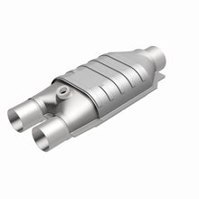 Load image into Gallery viewer, MagnaFlow Conv Universal 3/2 Single / Dual with O2
