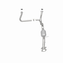Load image into Gallery viewer, MagnaFlow Conv DF 00-05 Blazer 4WD 4.3L
