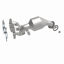 Load image into Gallery viewer, Magnaflow 07-10 Toyota Sienna 3.5L Direct Fit Converter
