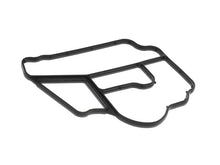 Load image into Gallery viewer, Oil Filter Housing
