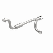 Load image into Gallery viewer, Magnaflow 07-09 Chrysler Aspen 5.7L Direct Fit Converter
