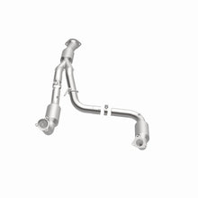 Load image into Gallery viewer, Magnaflow 12-14 Chevrolet Silverado 2500 HD 6.0L Direct Fit Converter
