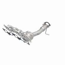 Load image into Gallery viewer, Magnaflow 12-13 Mazda 3 2.0L Direct Fit Converter
