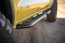 Load image into Gallery viewer, DV8 Offroad 23-24 Chevy Colorado OE Plus Side Steps - Black Steel
