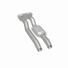 Load image into Gallery viewer, MagnaFlow Conv DF 96-97 7.4L 3500 Truck Rear
