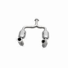 Load image into Gallery viewer, MagnaFlow Conv DF 99-04 Ford Mustang 3.8L
