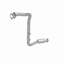 Load image into Gallery viewer, MagnaFlow Conv DF 05-08 Land Rover LR3 4.0L/4.4L/06-08 Range Rover Sport 4.2L Spercharged/4.4L P/S
