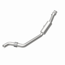 Load image into Gallery viewer, Magnaflow 15-17 Ford Mustang 3.7L Direct Fit Converter
