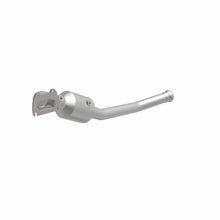 Load image into Gallery viewer, Magnaflow 13-17 Jeep Grand Cherokee 3.6L Direct Fit Converter
